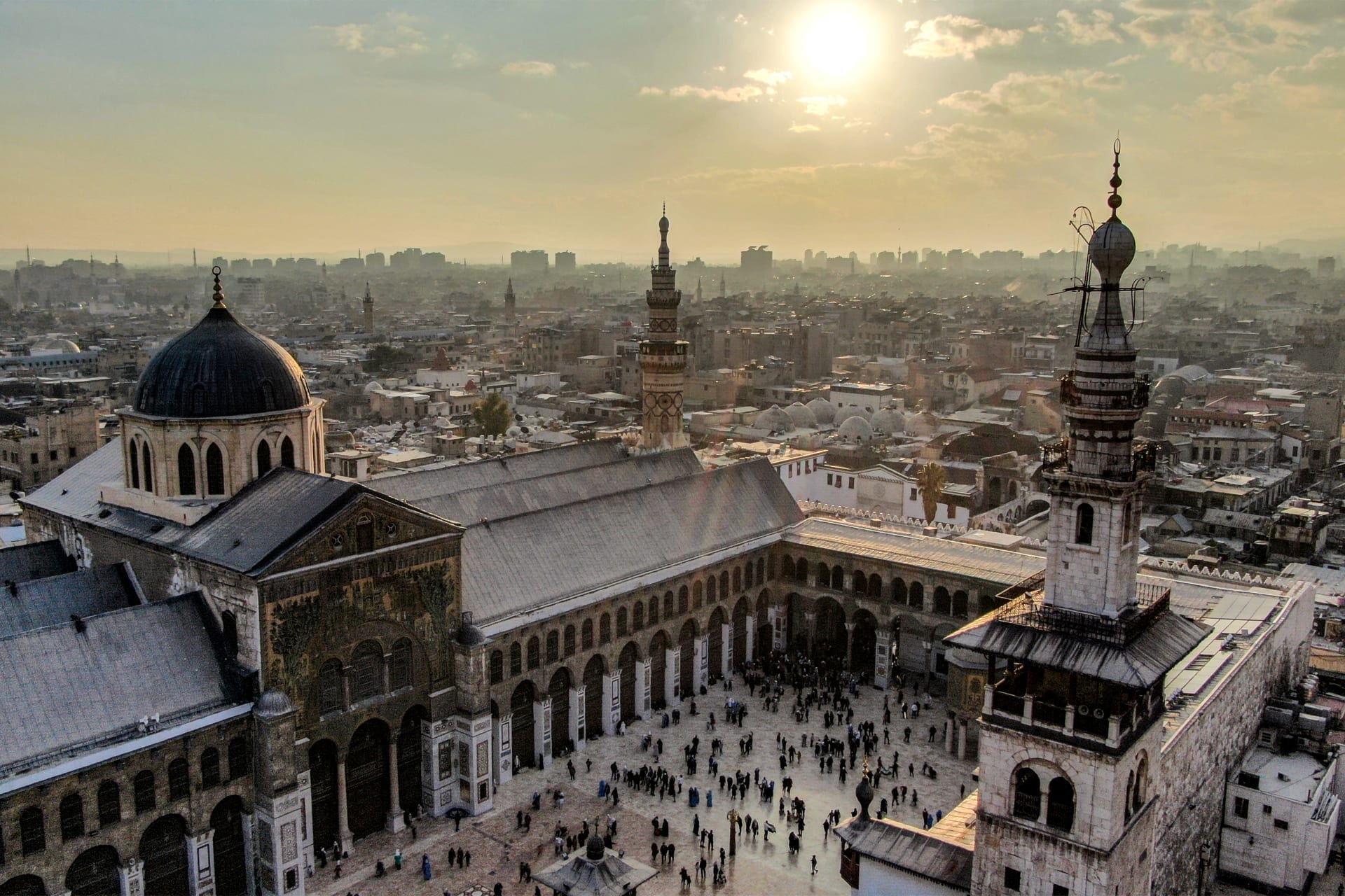 Şam'ın göğsünde açan kadîm çiçek; Emevi Cami 