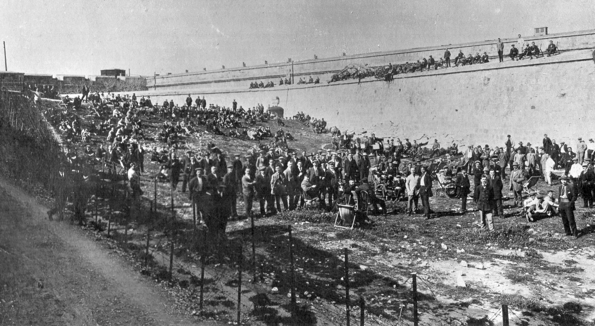 Ekran Resmi 2025-12-14 22.23.44