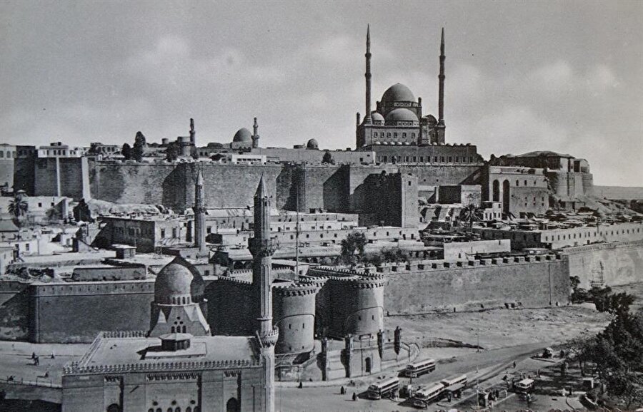 1765742561571-tc0wgqgqnye-resized_b48df-9a0539c2d5c85abf0390b23b34cffb83cc93f863